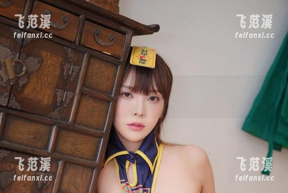 Dami(퀸다미)的美腿，作品里的每个细节都让我有种摸不到的渴望。
