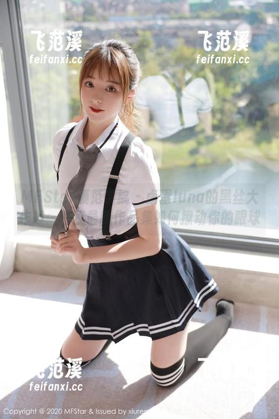 MFStar模范学院 - 卤蛋luna的黑丝大作战：看我最新作品集如何撩动你的眼球