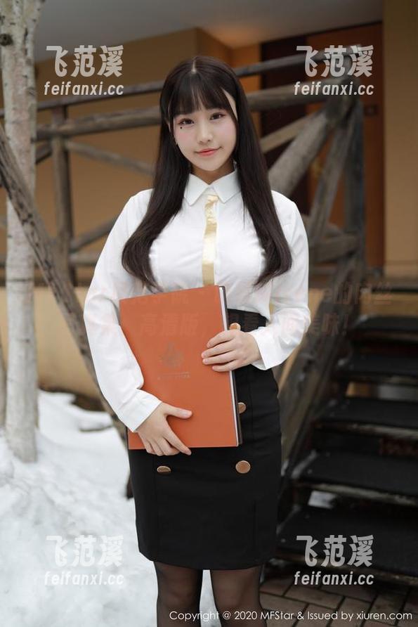 MFStar模范学院 - 萌琪琪Irene的肉丝写真集：高清版，想看人间美味！