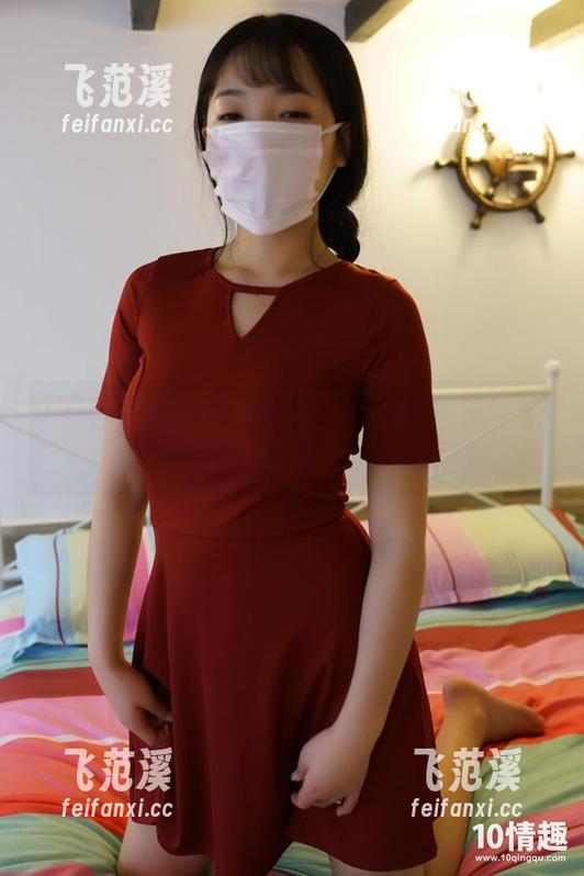 ROSI图库的黑色蕾丝，仔细看还是会有人想多了吧，不说可能会被逮到