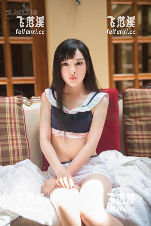 TouTiao头条女神 - 姐姐的独白房间里的小小鱼合集，最新更新值得细细品味。