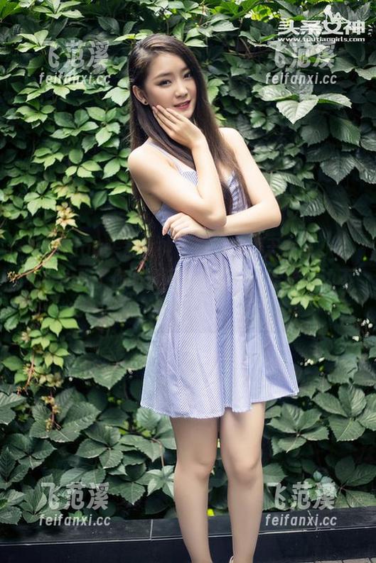 TouTiao头条女神-李丽莎 TouTiao头条女神 - 李丽莎夏天在线,一不小心成了你的休闲资源,一边哈哈一边不能直视。