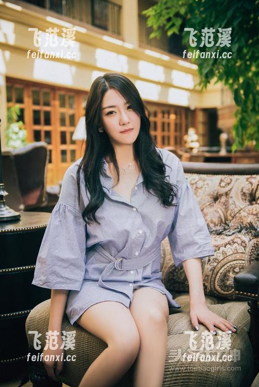 TouTiao头条女神 - 免费送你杨曼妮的奶牛，套图看得停不下来！