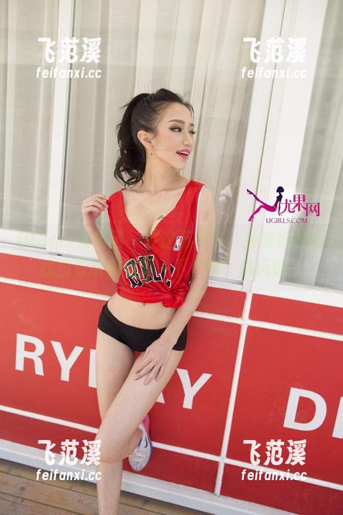 UGirls尤果网 - 在这万圣节，孙晚桐的在线图集带你见识一下“鬼”魅风情！