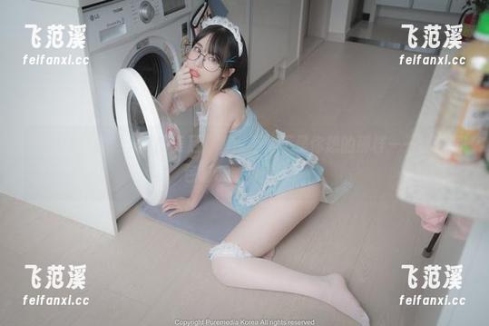 踏上Uhye(이유혜)的美足，啊，不，不是你想的那样——这个图包略带‘禁忌’！