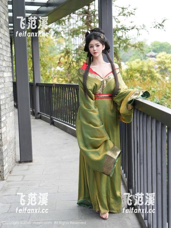 Xiuren秀人网 - 张庭蓉的甜心写真，下载一张，你在线观看免费一夏天的快乐