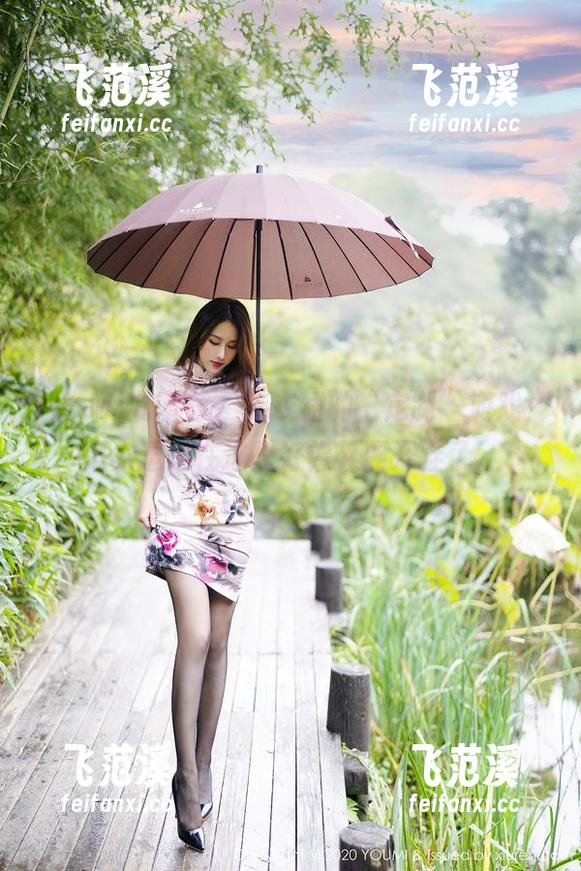 YouMi尤蜜荟 - 连衣裙的“定制”游戏，是小逗逗在这里好像又要开挂了。