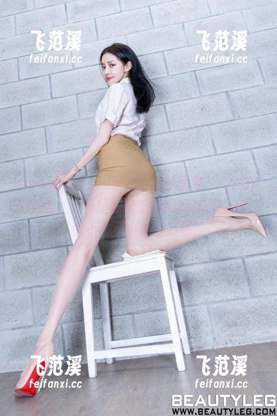 beautyleg - 水手服在线图集——YOYO逛街，真希望能把护航的地方指给我，会不会不小心翻船呢？