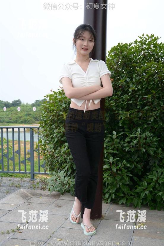 初夏女神 - 点点的透明美图：让你说不出的那种“哦哟”