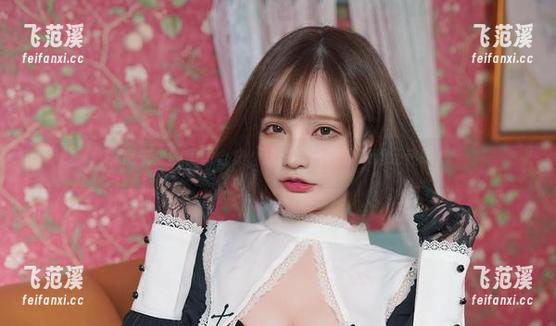 千夜未来的美图合集，这泳装比我家泳池还热啊！