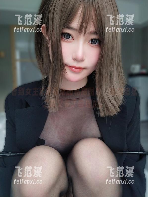 看到女主K双马尾的私房图包，我的追星之路又多了些理由。