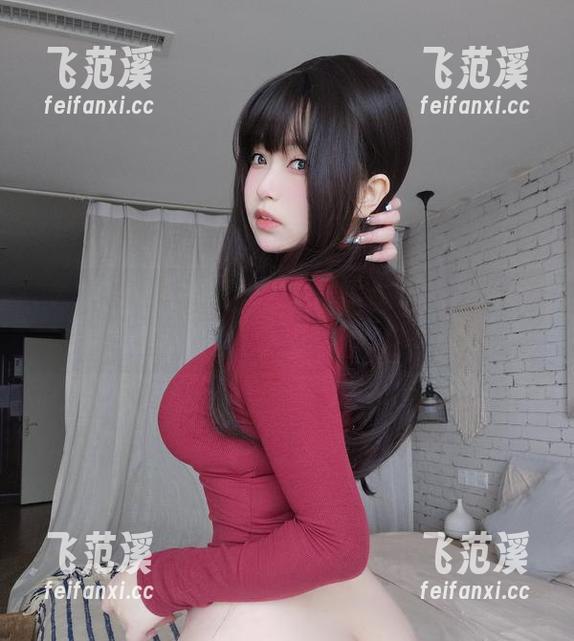 女主K私拍合集：当秘书穿衣打扮有点小火花