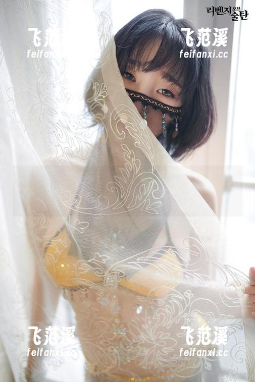 姜仁卿(강인경)最新图片，和服的搭配让人多看几眼，漂亮的确是个标配。
