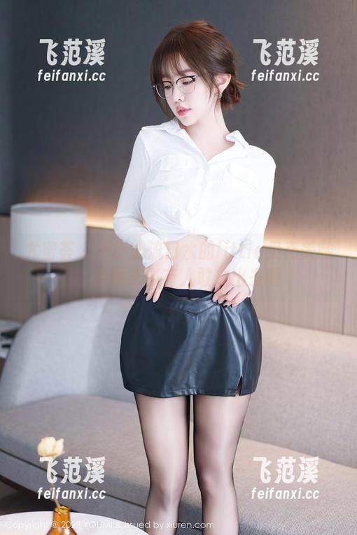 尤蜜荟 - 不小心流口水的little贝壳美腿，原图未必有人敢放出去啊