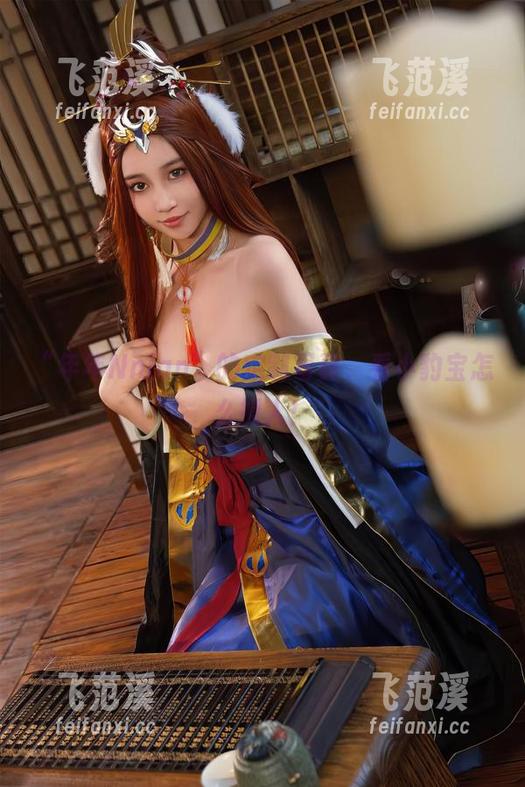 年年Nnian “年年Nnian”的定制写真,看小豹宝怎么撩人!