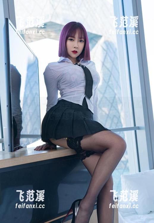 果儿Victoria 微密圈 - 一言不合就见果儿Victoria的黑丝连体,居然还有免费美图值得下载。