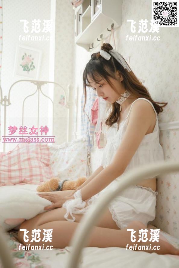梦丝女神-乔儿 梦丝女神 - 这就是乔儿的美脚,难道说要把原图挂起来?