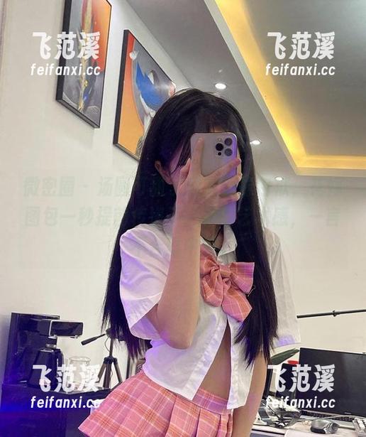 微密圈 - 汤圆可甜了放下偶像包袱，花嫁图包一秒提前传递不一样的艺术感，一言不合就中意。