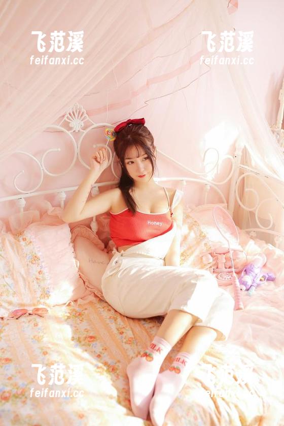 别犹豫，在线“探访”猫九酱的和服图集，忍不住想多看几眼。