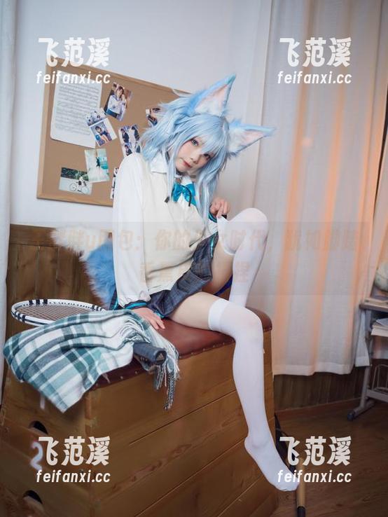 王胖胖u图包：你的少女时代，犹如脚踏香蕉皮的扭捏