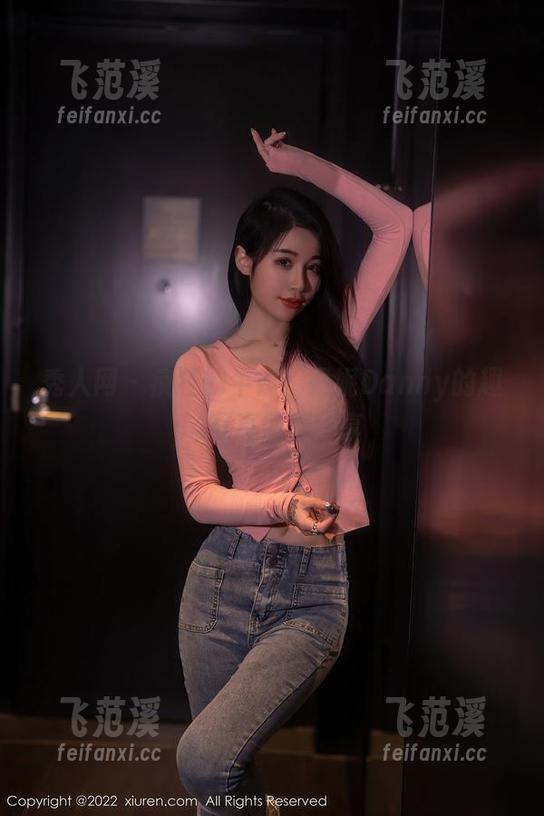 秀人网-丹妮Danny 秀人网 - 疯狂的牛奶:丹妮Danny的趣味写真原图分享