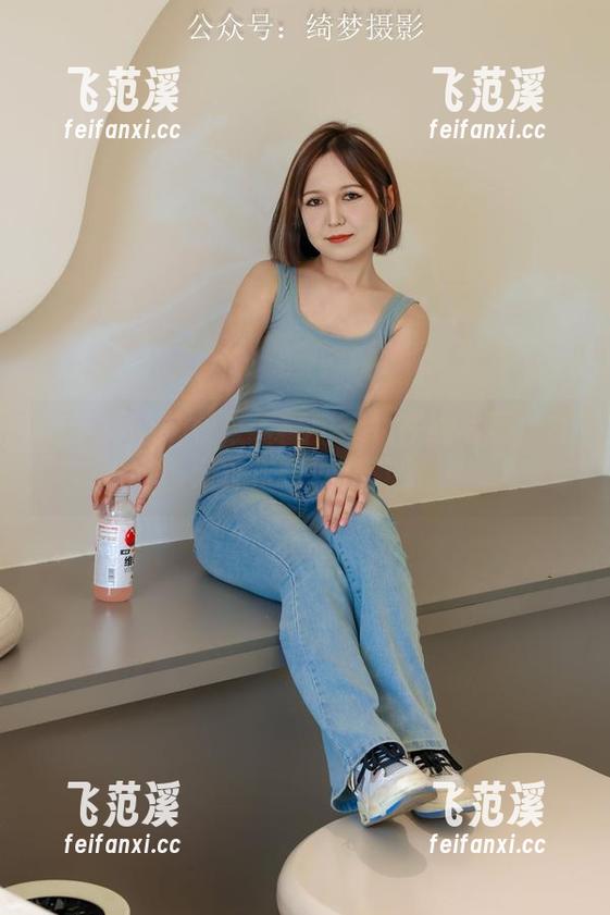 绮梦摄影 - 快来看！稻芽儿在线写真：白色无罪，细节真不少。