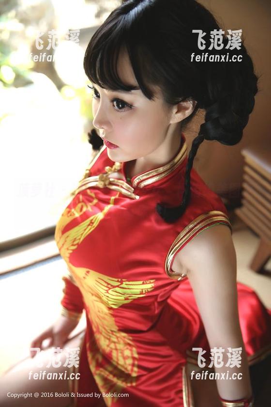 菠萝社 - 潜入海底的少女，柳侑绮美图更新在等你哦！