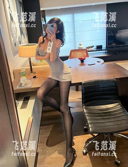 微密圈 - 葛征的裤里丝：图册里的趣味联想
