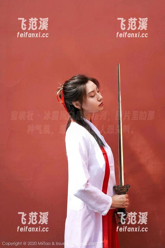 蜜桃社 - 冰露黑白最新系列，图片里的那种气氛，感觉真心让人想尖叫。
