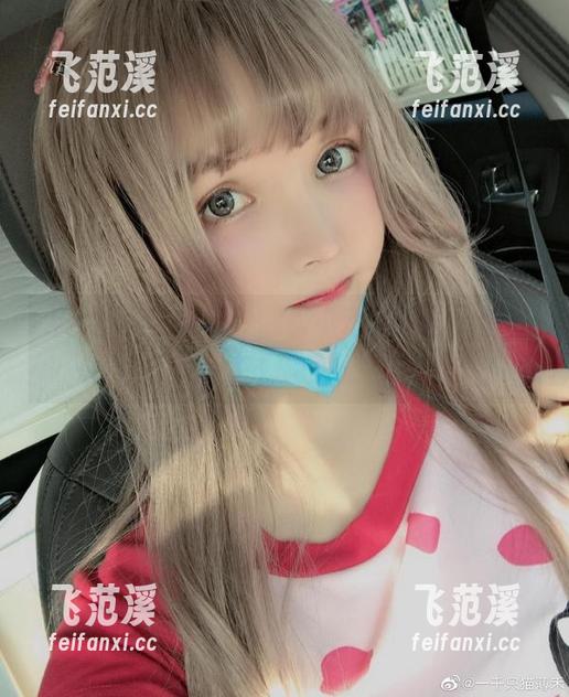 为何不早些点赞，超级小禾儿穿蕾丝的写真让时光都慢下来。
