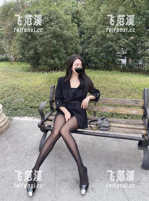 软妹小九九 微密圈 - 看看这组软妹小九九的咖色诱惑合集,保证让你短路思维!