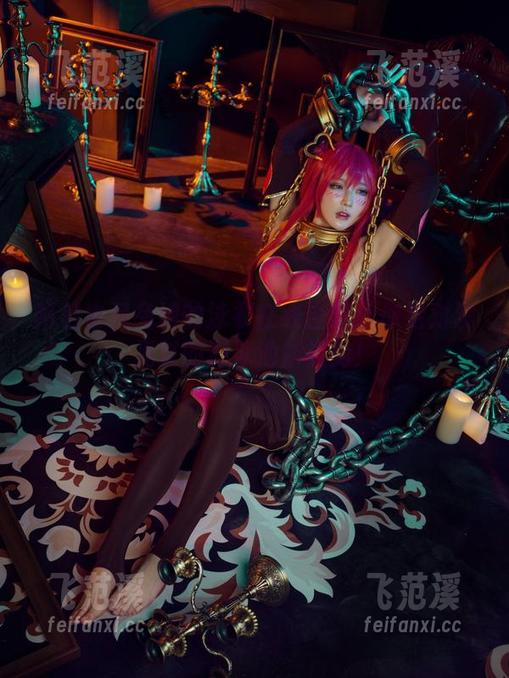 阿包也是兔娘的泳衣在线合集：你绝对没见过的游泳池新姿势！